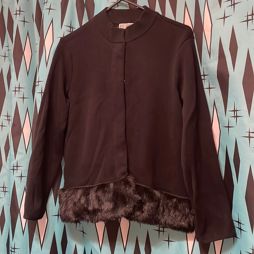 JM Collection Mock Neck Snap Front Sweater Jacket w/faux fur trim-sz Med